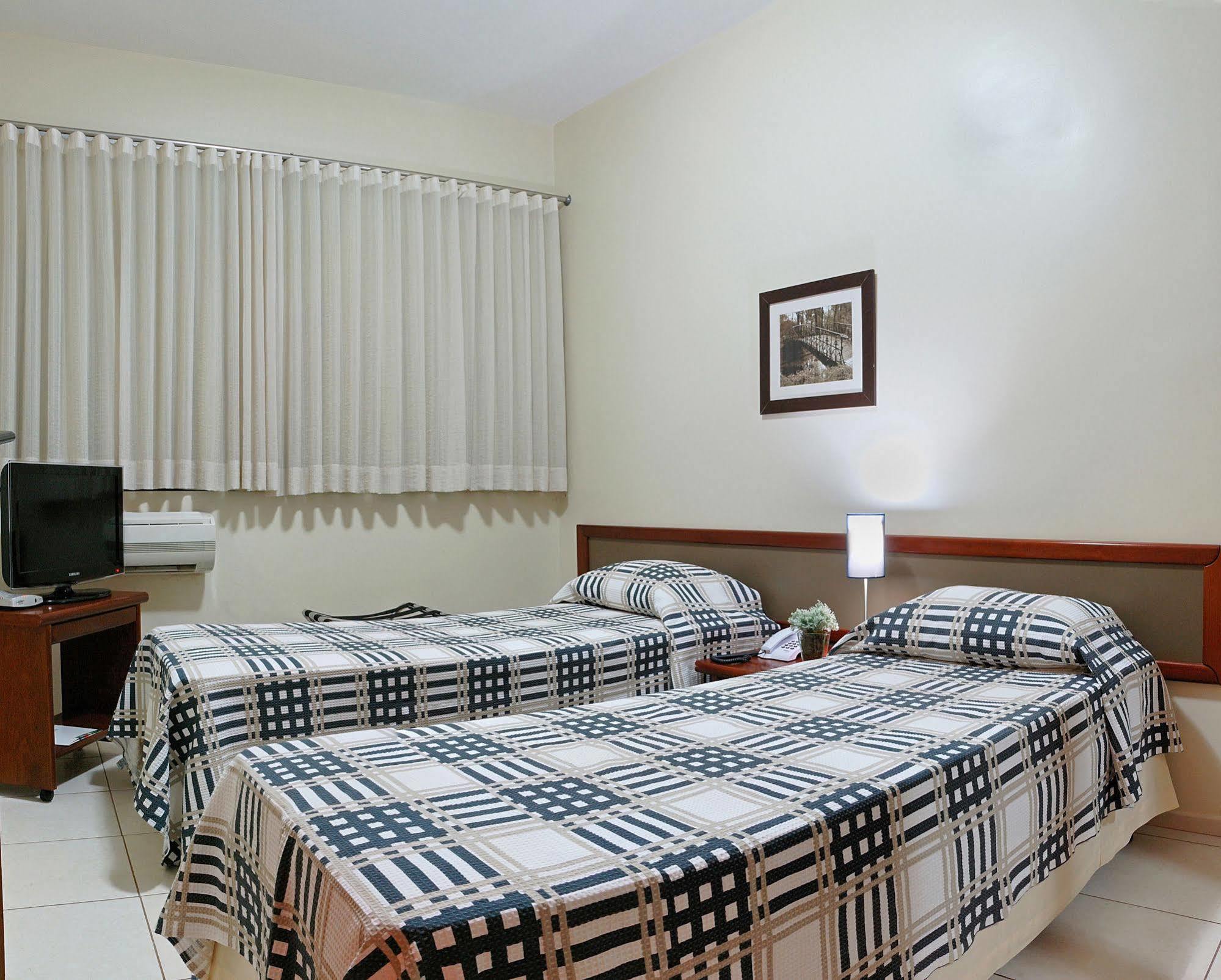 Hotel Flat Bassano Vaccarini 리베이라오프레토 외부 사진